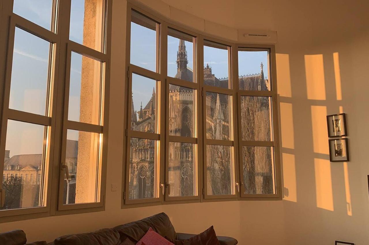 Loft Des Sacres - Vue Unique Sur La Cathedrale Διαμέρισμα Ρενς Εξωτερικό φωτογραφία